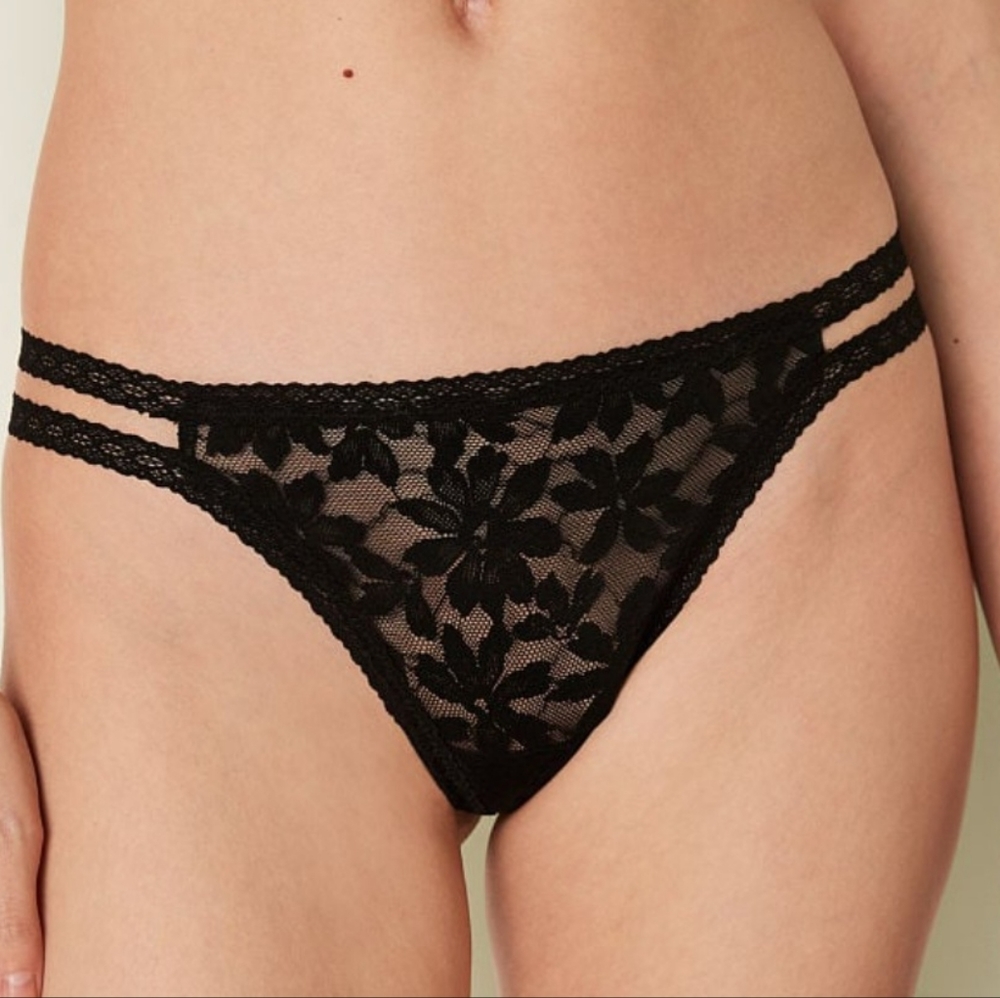 Victoria's Secret Pink Strappy Thongs (4)